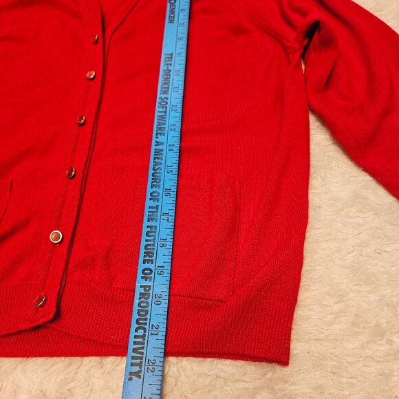 Vintage Edinburgh Women's Red Lambswool Cardigan Size: 38/97cm - Picture 6 of 9
